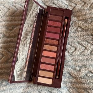 Urban Decay Naked Cherry Palette